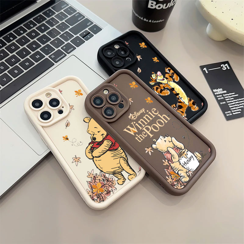Autumn Winnie The Pooh Leaves  - Phone Cases Store recensione e prezzo