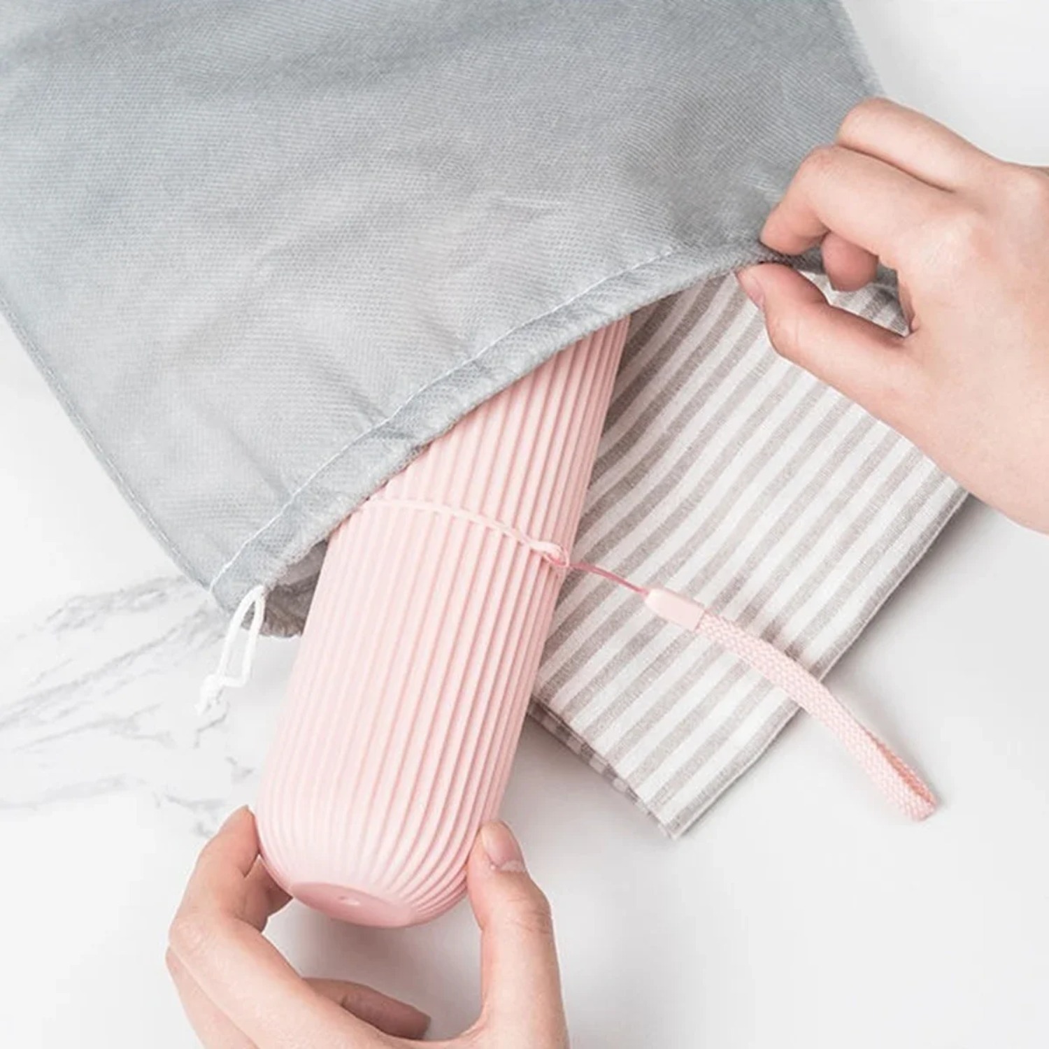 Portable Toothpaste Toothbrush - Phone Cases The Dairy recensione e prezzo