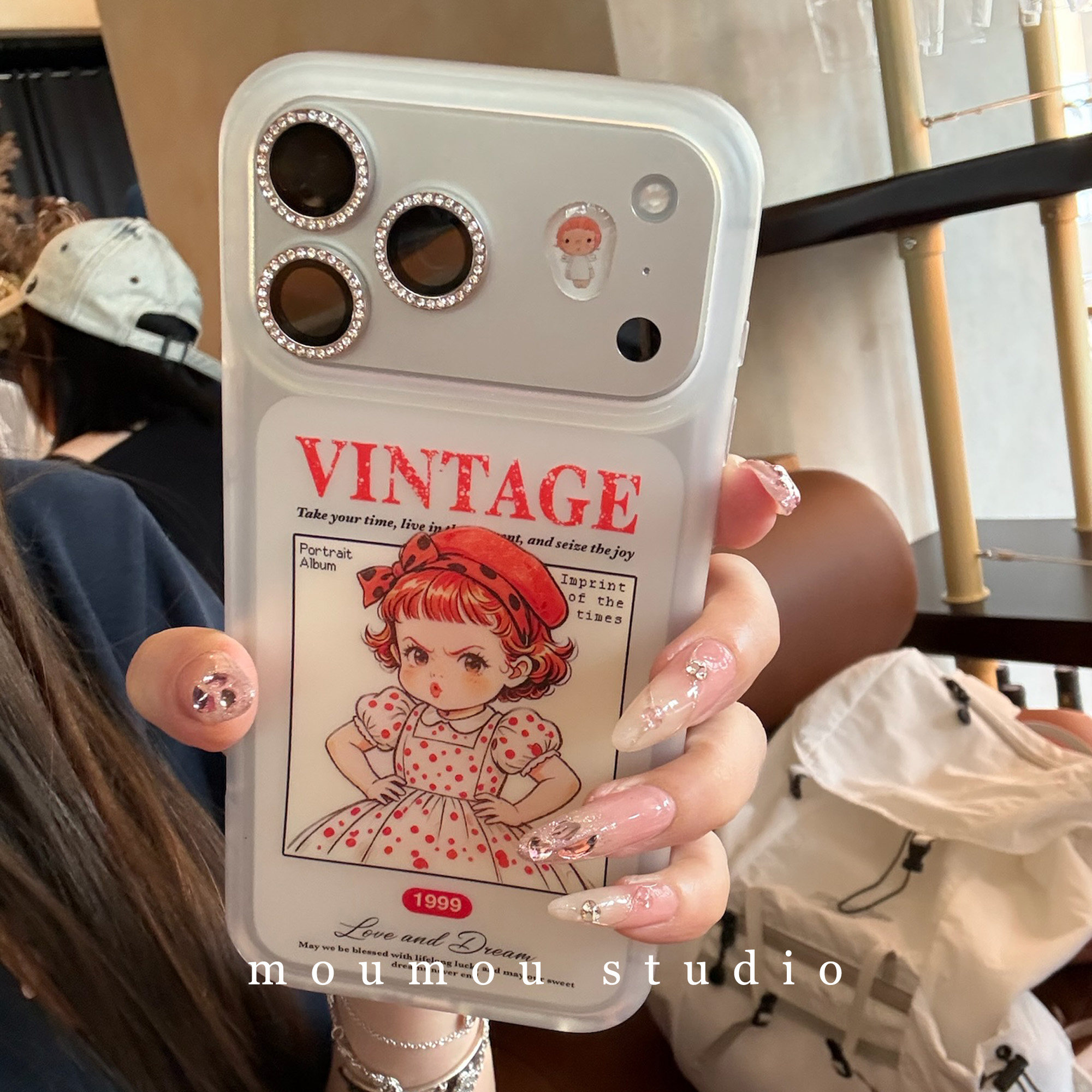 Cute Akimbo Pouting Girl Frost - Phone Cases For Girls recensione e prezzo