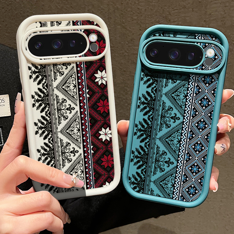 Vintage Totem Pattern Phone Ca - Phone Cases Pixel 10 recensione e prezzo